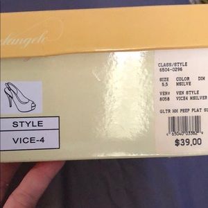 Women’s peep toe heels